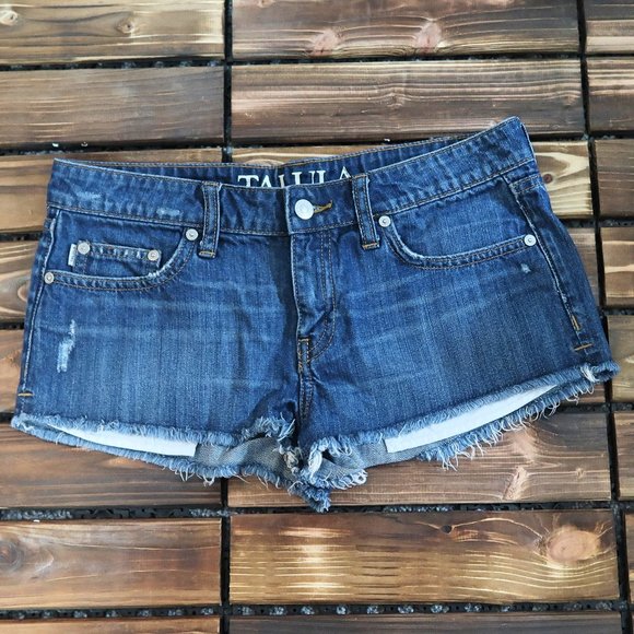 Talula Mid Rise Denim Shorts 27 - Picture 1 of 9